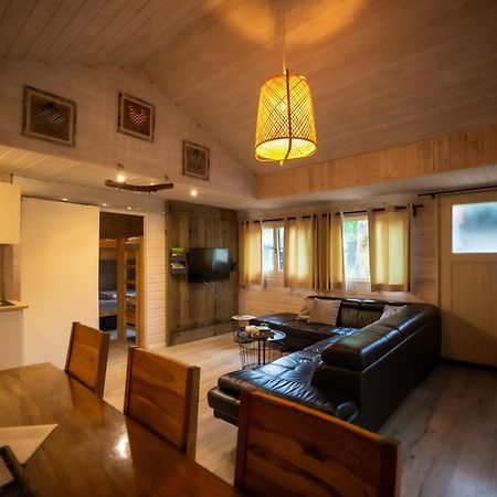 Chalet De Bosuil Zutendaal Luaran gambar