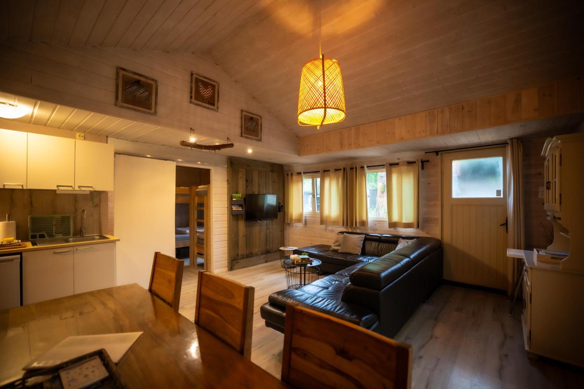 Chalet De Bosuil Zutendaal Luaran gambar